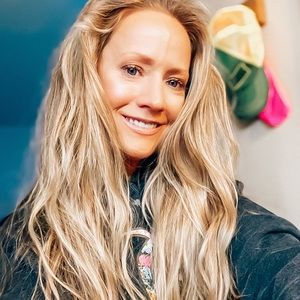 Meet your Posher, Lindsey